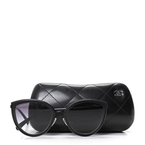 chanel 4222 black